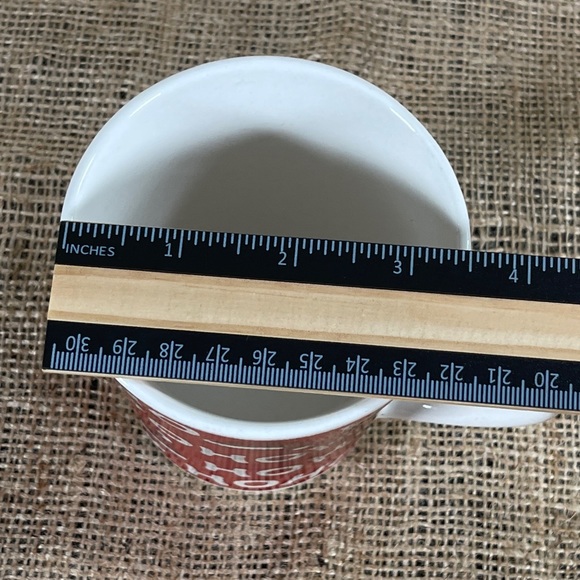 Flomo Christmas Mug - Picture 4 of 6